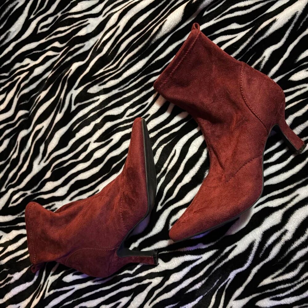 Asos Women's Burgundy and Brown Boots